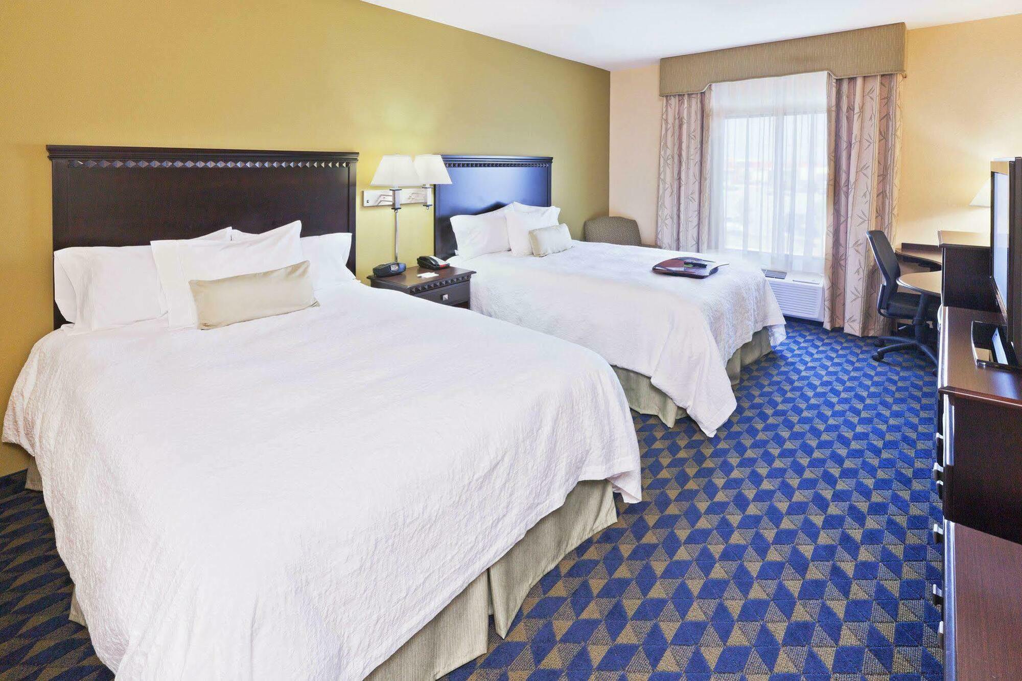 Hampton Inn & Suites Owasso Номер фото